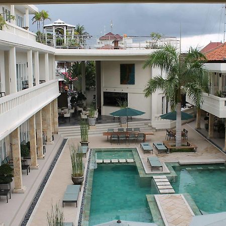Bali Court Hotel&Apartment Legian Buitenkant foto