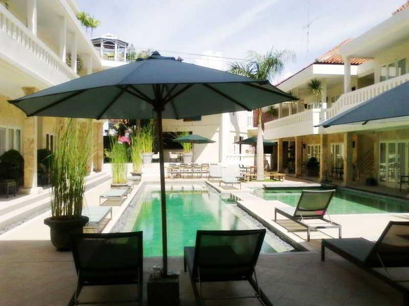 Bali Court Hotel&Apartment Legian Buitenkant foto