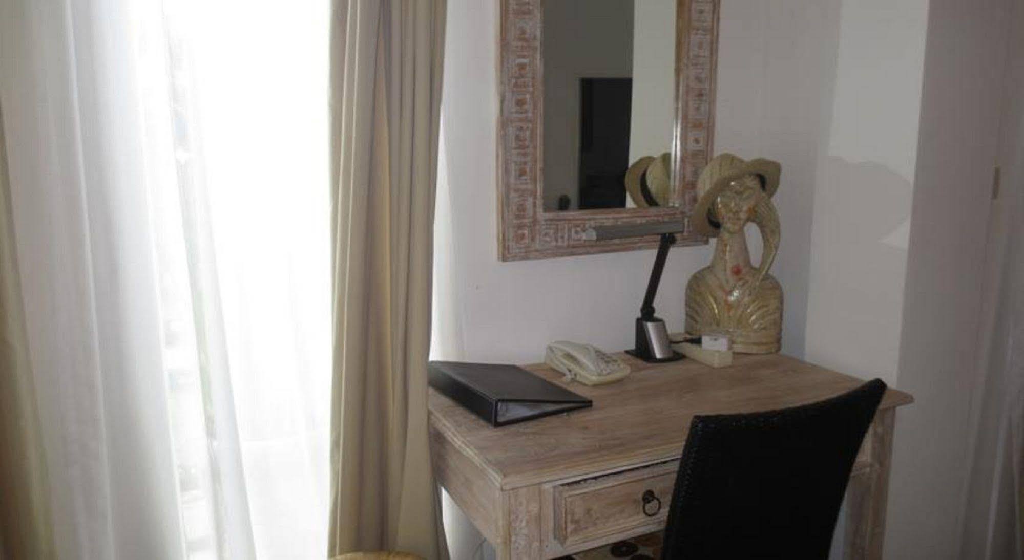 Bali Court Hotel&Apartment Legian Buitenkant foto